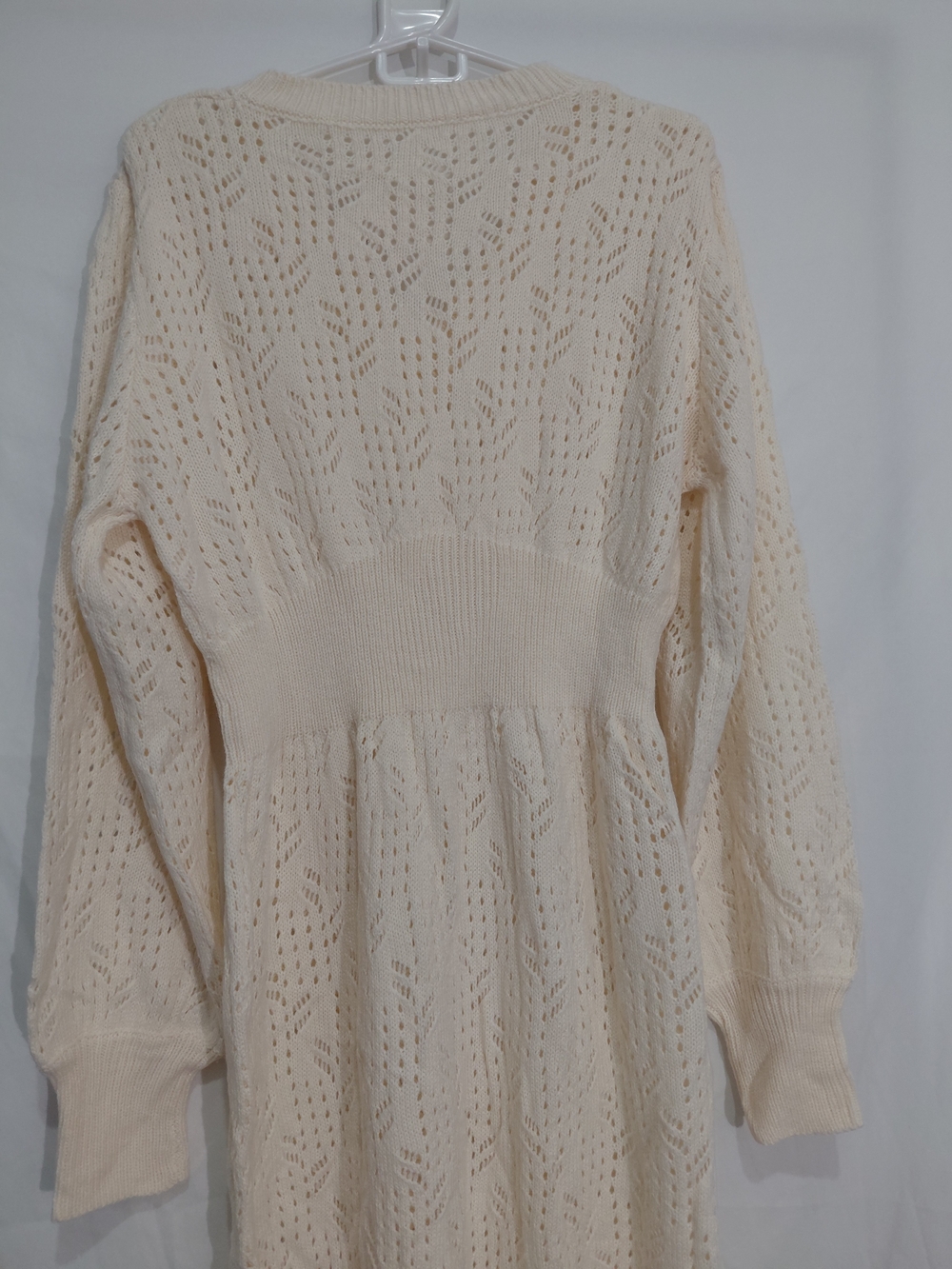Cupshe Cream Openwork V‑Neck Knit Maxi Dress - Picture 5 of 7